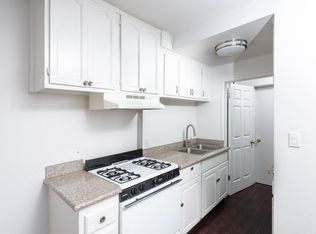 11916 Eucalyptus Ave APT 20, Hawthorne, CA 90250
