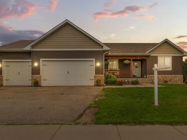 2513 Hulett Ave, Faribault, MN 55021