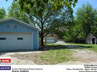 34805 W 263rd St, Paola, KS 66071