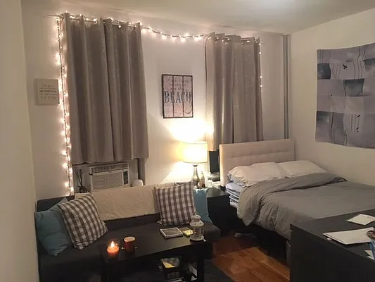 Rented by Moses Stoller, LREB | media 14