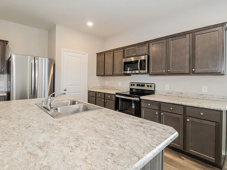 3616 Doris Dr — Photo 10