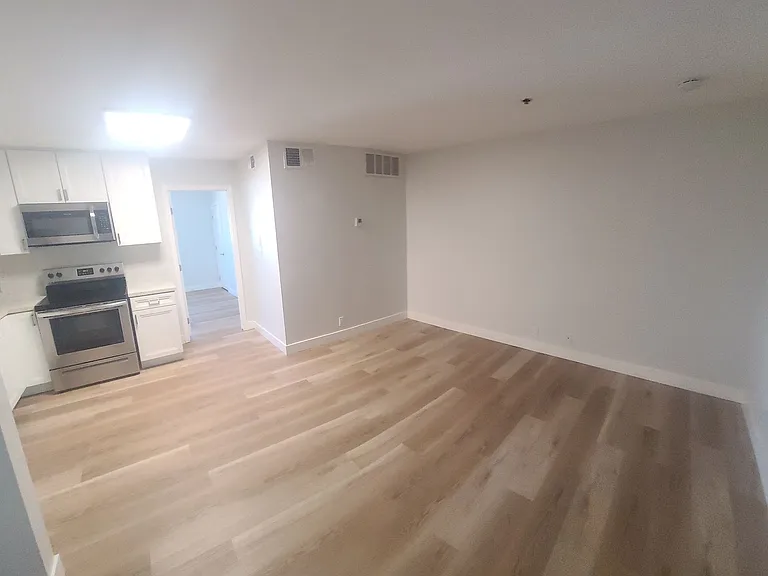 Georgia Regency Senior Apartments — Photo 3
