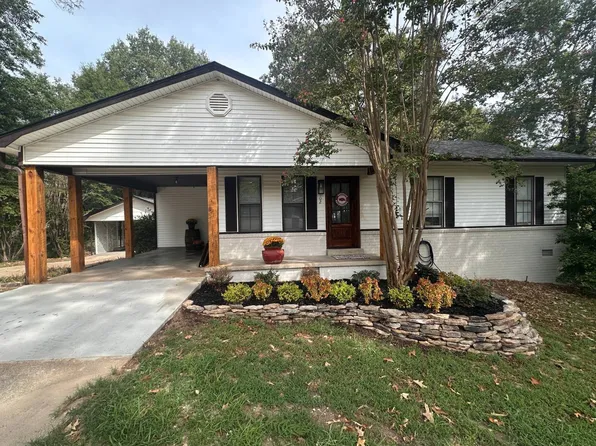 102 E Maple St, Pocahontas, AR 72455