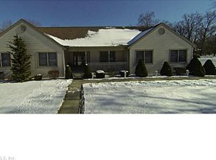 989 Old Turnpike Rd, Plantsville, CT 06479