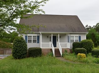 4224 Meredith Woods Ln, Winston Salem, NC 27107