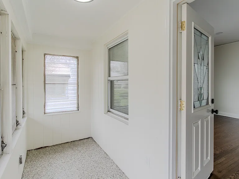 1753 Taft St — Photo 10