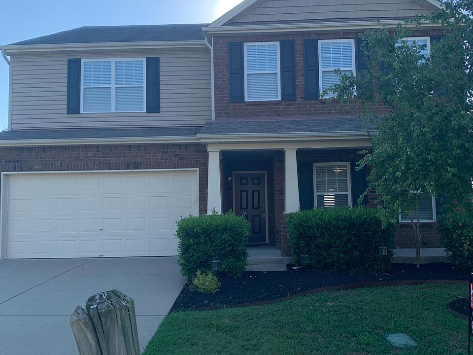 1st image of 26 Scotts Dr