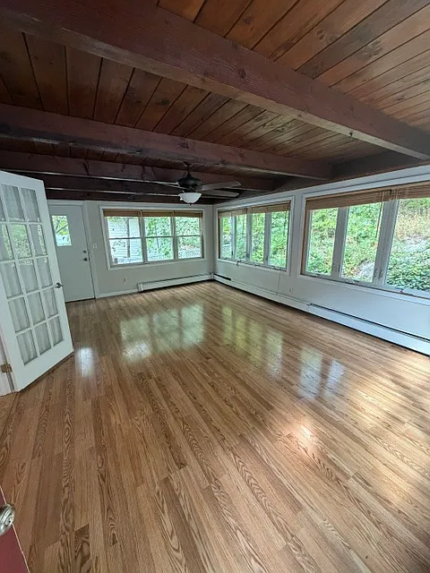 3 bed, 1384 sqft, $4,500 — Photo 3