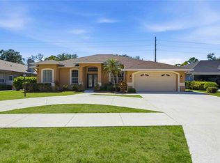 562 Oak Bay Dr, Osprey, FL 34229