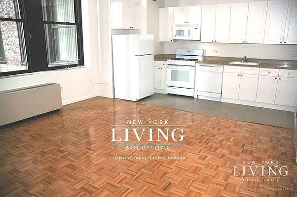 Rented by NY Living Solutions | media 7
