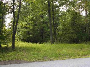 37 Peacock Rd, Rhinebeck, NY 12572