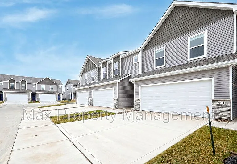 211 NE Whitetail Ln — Photo 28