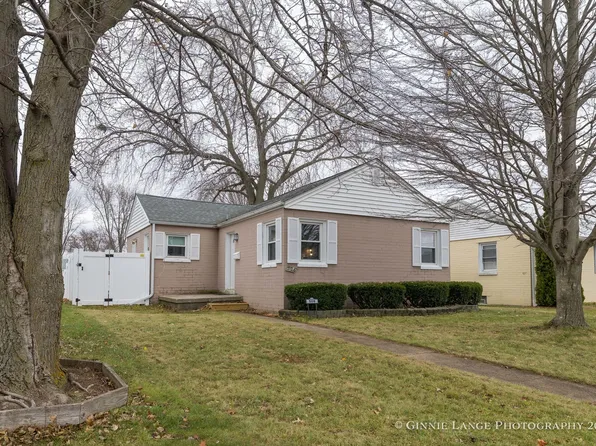 508 N Forest Ave, Bradley, IL 60915