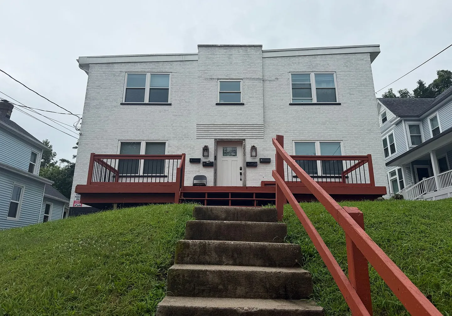 5653_Bramble_Ave — Photo 1