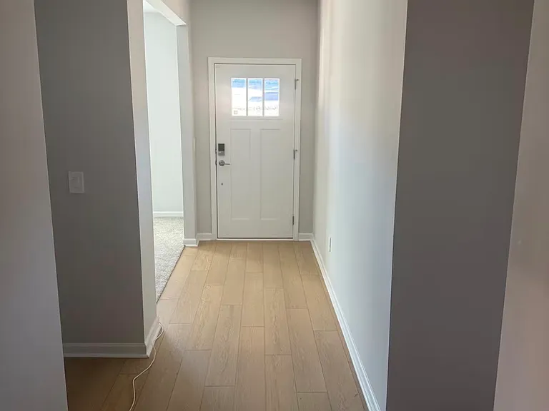 166 Fenwick Pl — Photo 4