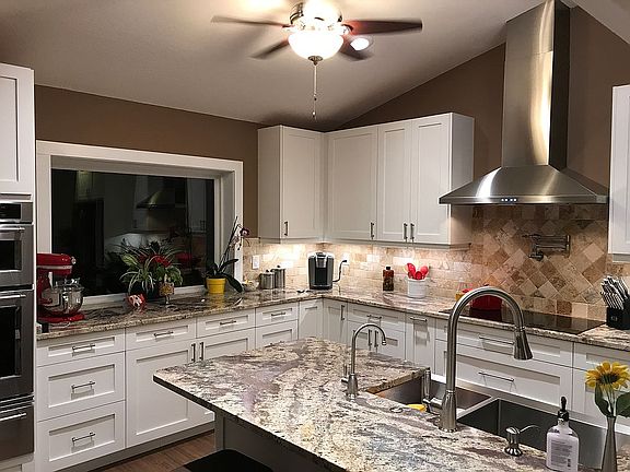 High end chefs kitchen