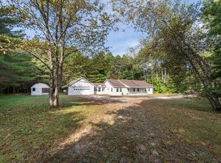 77 Trapper Rd, Campton, NH 03223