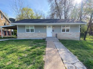 1118 E Elm St, Jefferson City, MO 65101