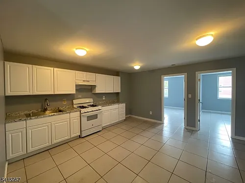 87 S 1st St #2 Photo 1