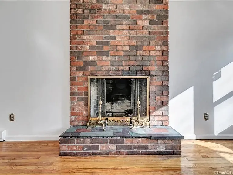 38 Diamond St — Photo 13