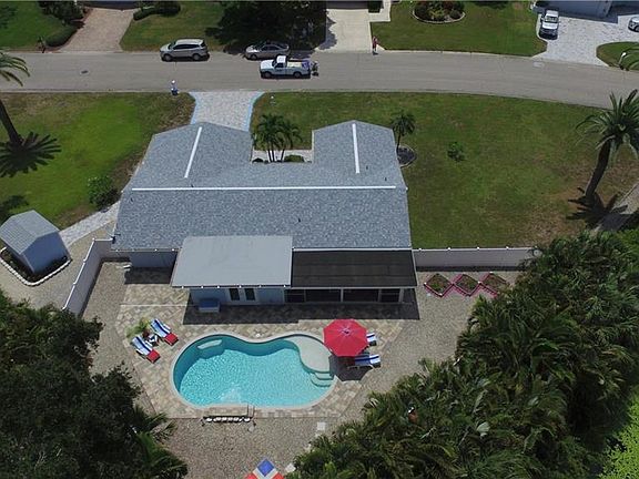 4th image of 1427 Reynard Dr
