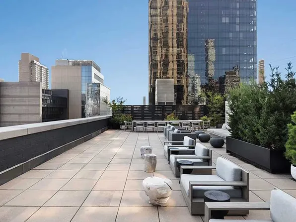 401 East 60th Street image 10 of 15