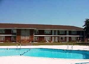 1st image of 1109 Holiday Ln Unit 10
