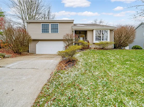 119 Deer Valley Dr, Sewickley, PA 15143