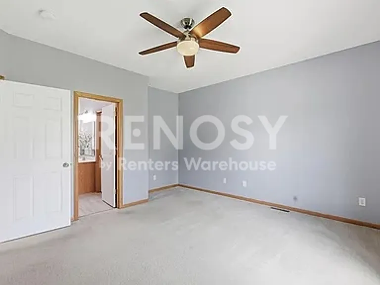 6452 Maclaren Ave NE — Photo 10