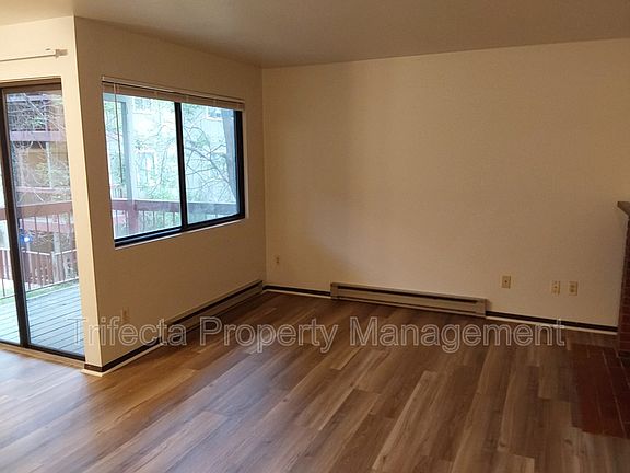 4th image of 4501 Boardwalk Dr Unit P147