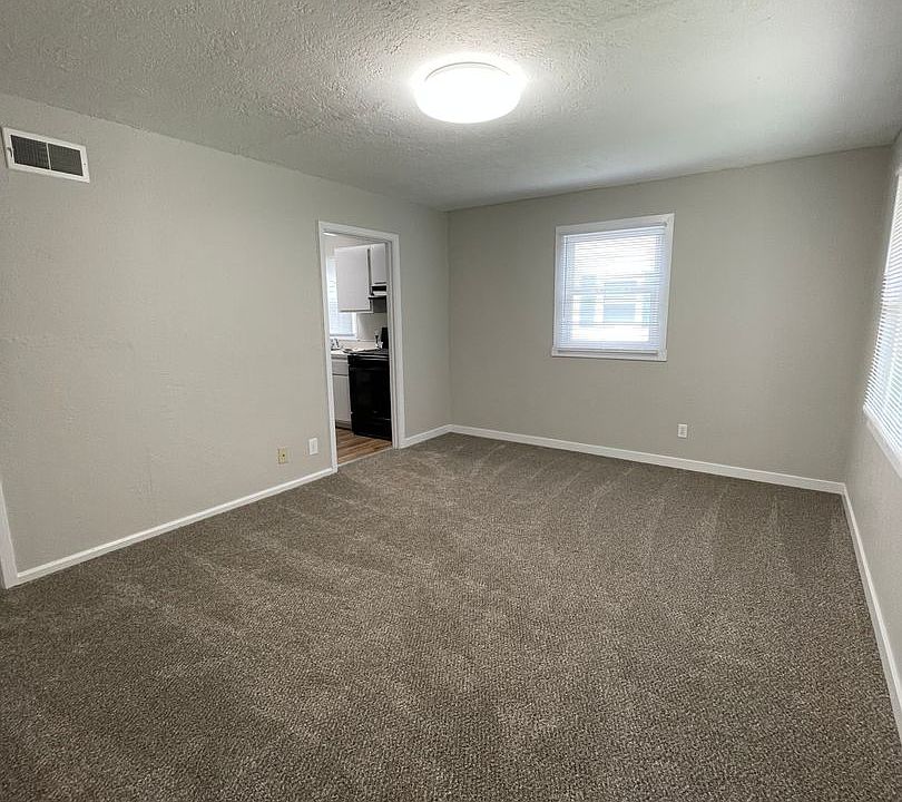 1st image of 2142 Ulen Ln