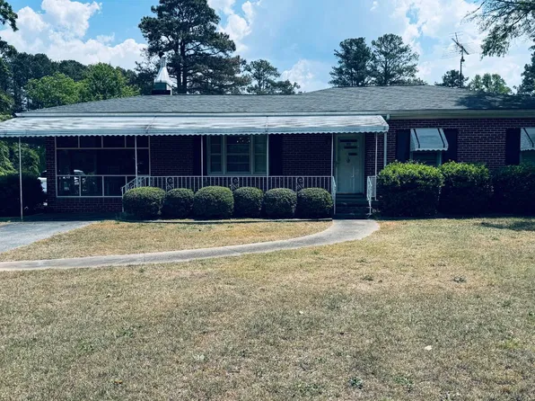 1515 McCormick Hwy, Greenwood, SC 29646