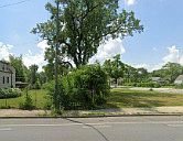 1st image of 1151 W 71st St