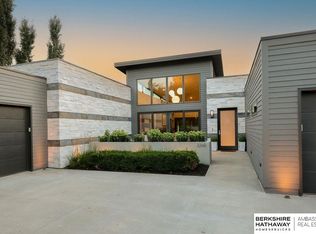 3348 S 226th Cir, Elkhorn, NE 68022