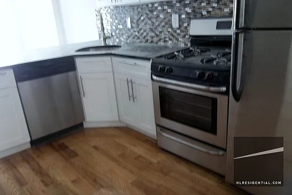 Rented by Highline Residential | media 17