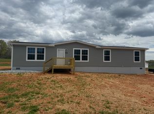 1143 Piney Grove School Rd, Moneta, VA 24121