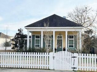 1524 Darlington St, Covington, LA 70433
