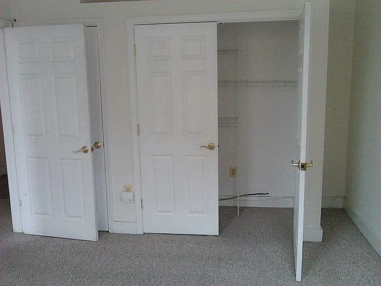 2112 Fleet St #B — Photo 2