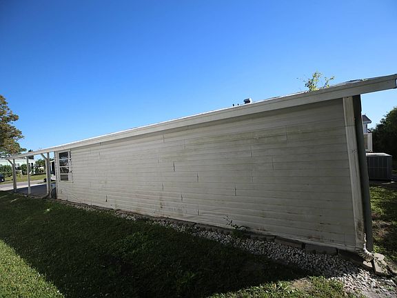 5th image of I86 Bimini Cay Cir