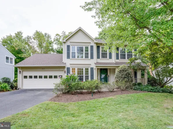 13917 Stonefield Dr, Clifton, VA 20124