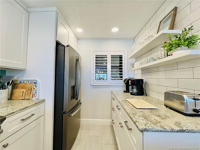 9400 S Ocean Dr #304B — Photo 8