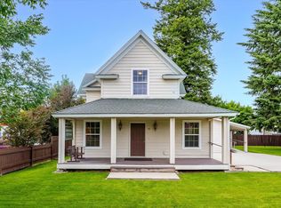 15 N Arnim St, Deer Park, WA 99006
