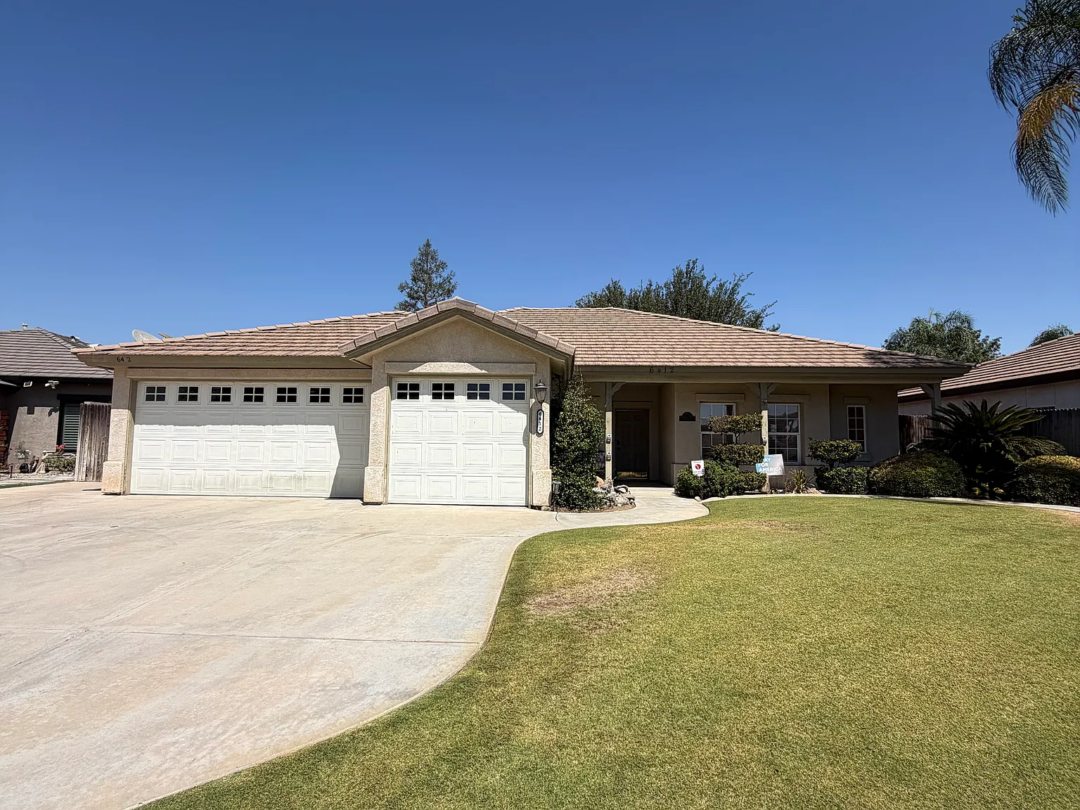 3 bed, 2001 sqft, $2,900 — Photo 1