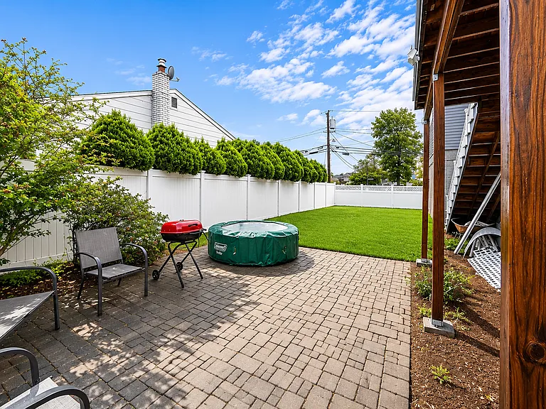 25A Ann Dr N — Photo 19