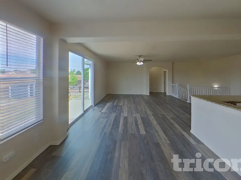 5425 Barnstormers Ave — Photo 7