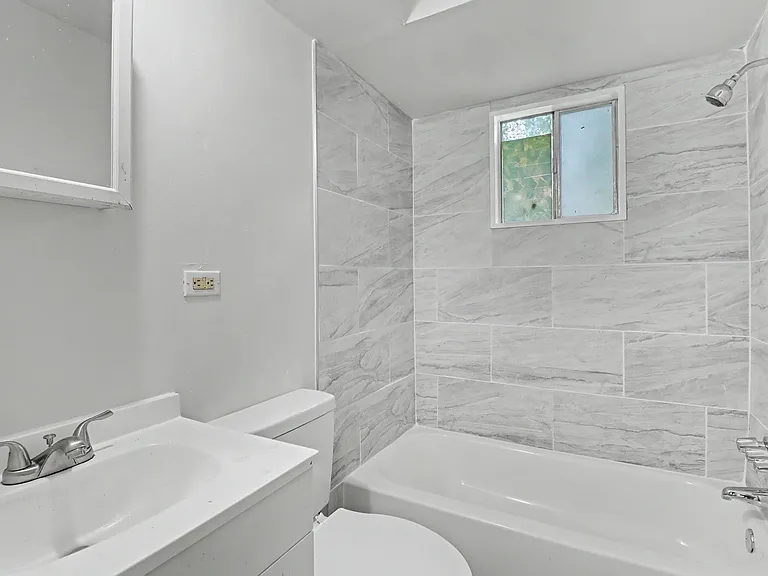 4136 Mimosa Dr — Photo 11