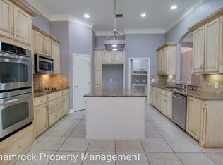 1401 Ridgeview Dr, Hewitt, TX 76643