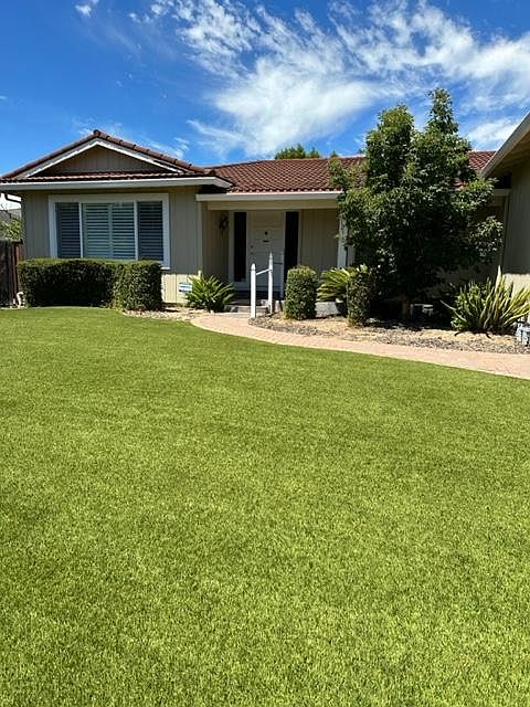 1st image of 12166 Marilla Dr