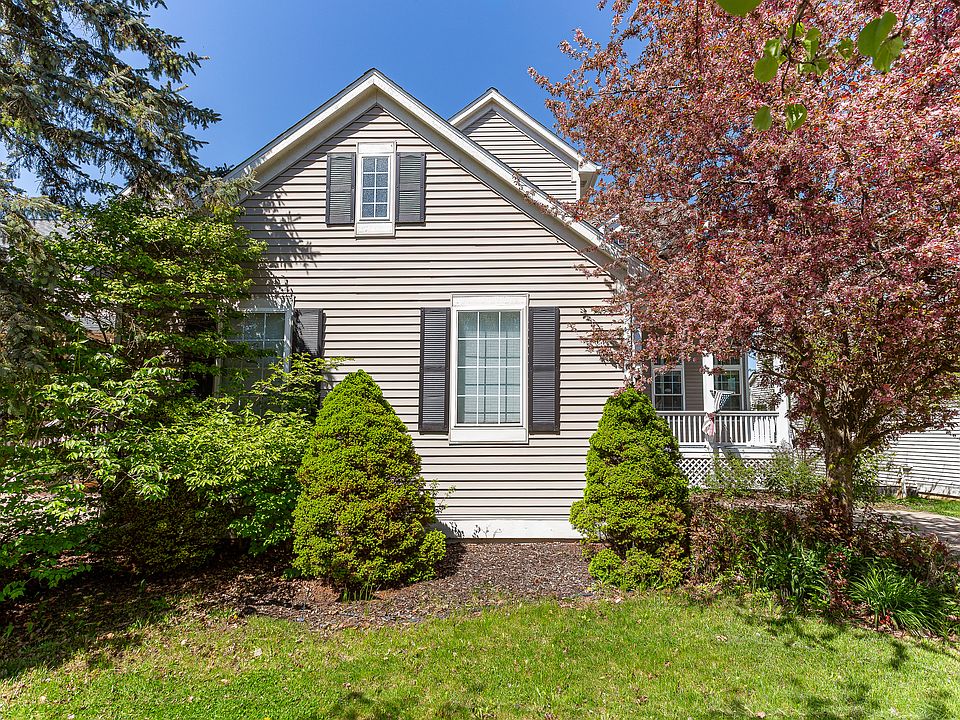 1st image of 1484 Chapleau Dr