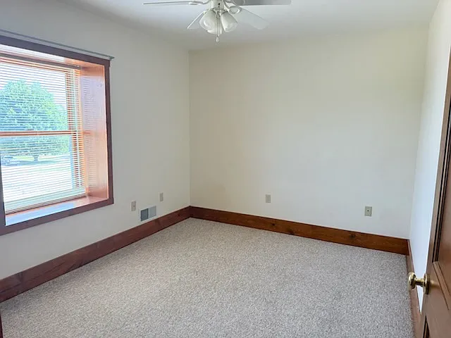 214 Wood St #15 — Photo 14